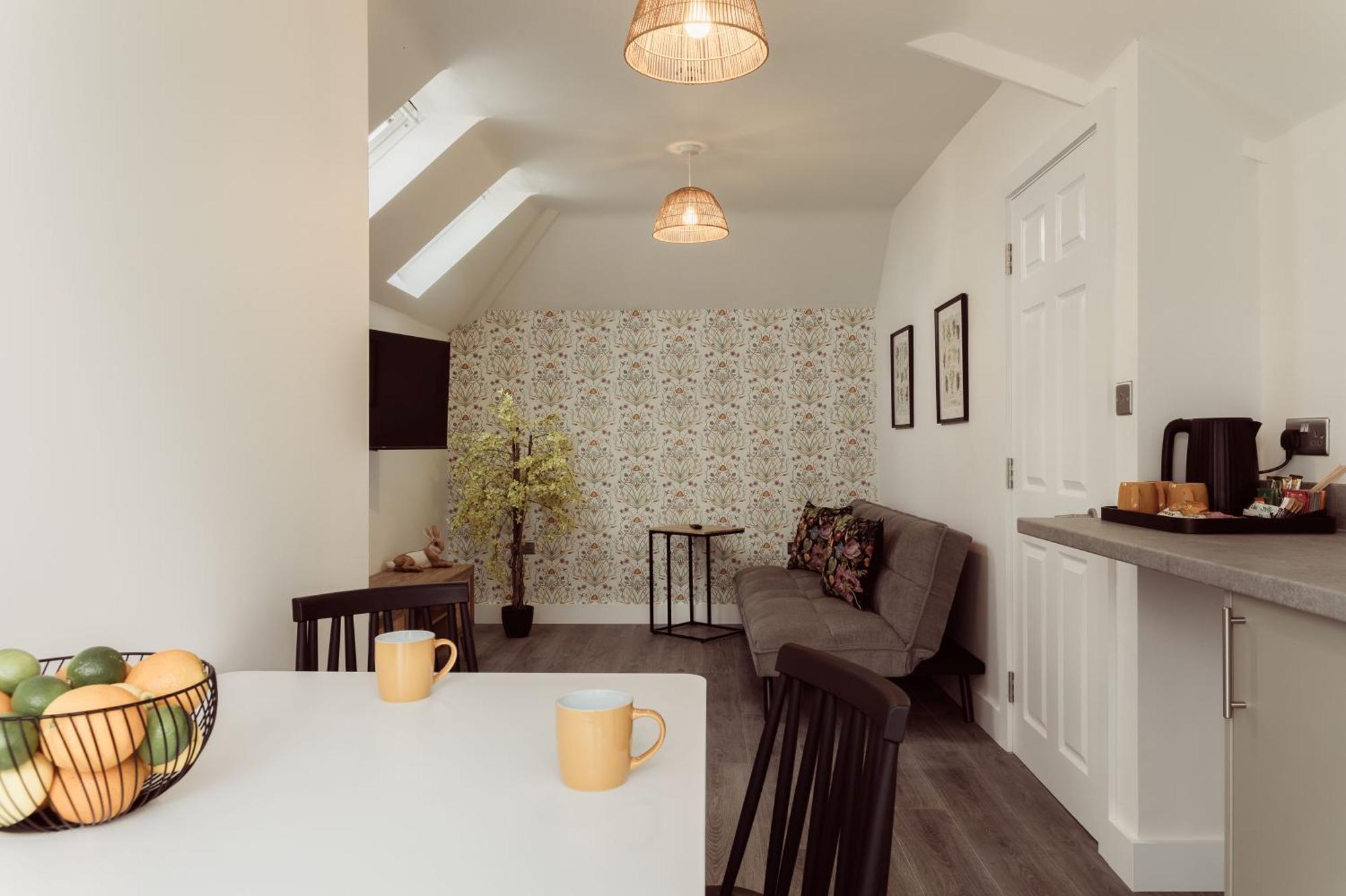 Lowbell House London Colney Экстерьер фото