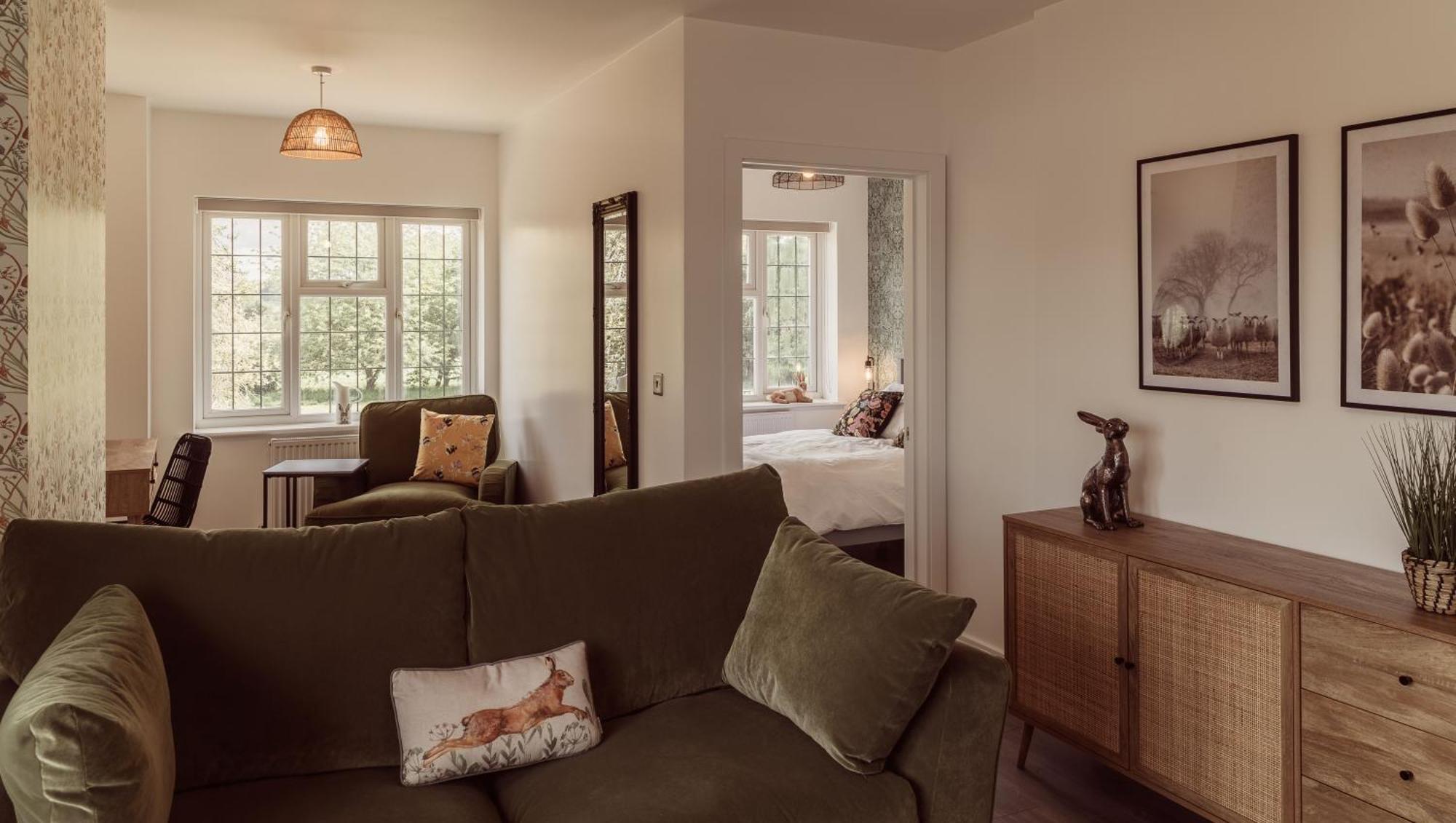 Lowbell House London Colney Экстерьер фото